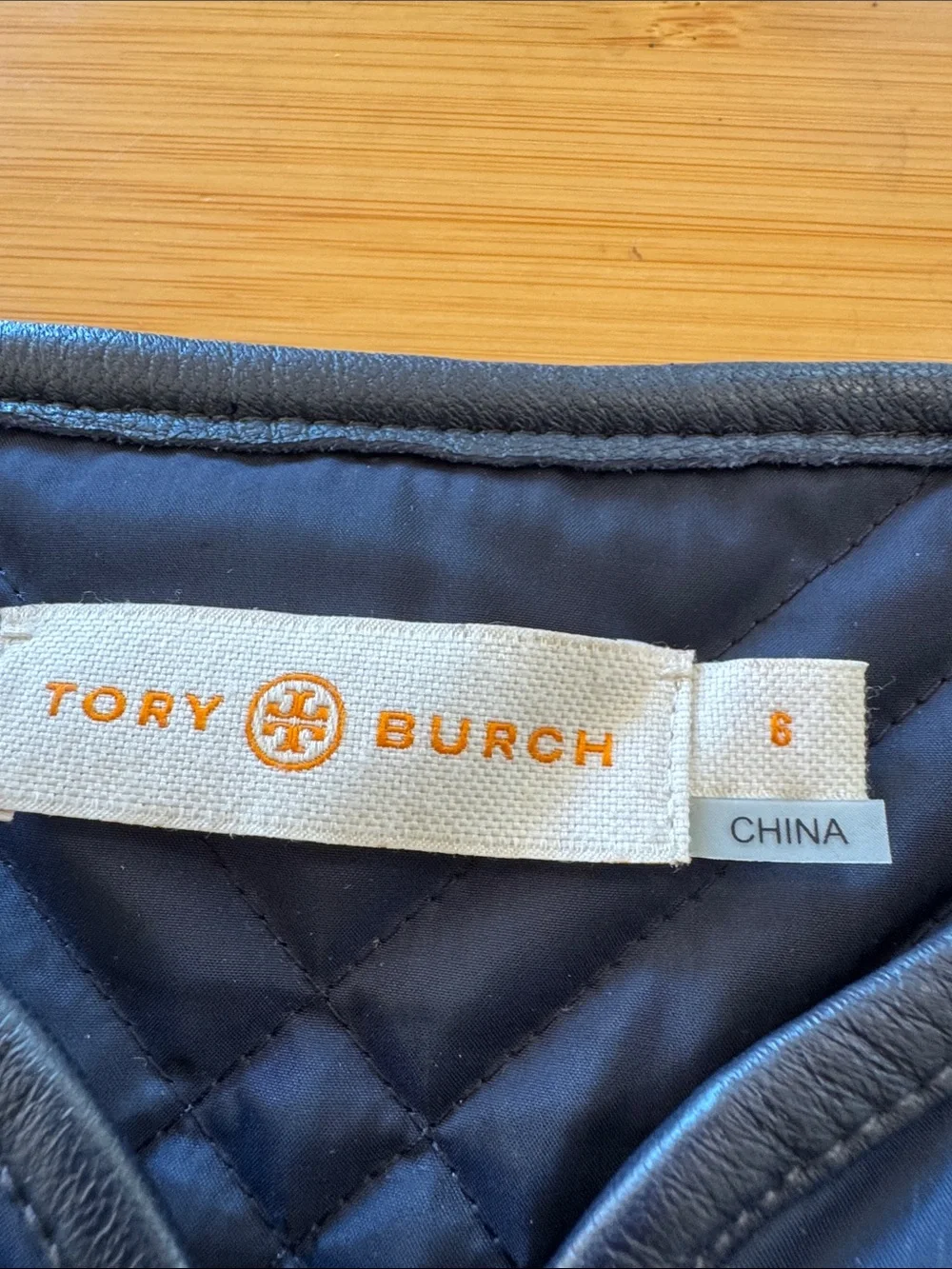 Tory Burch Navy Quilted Utility Jacket with Patch Pockets - Picture 4 of 5